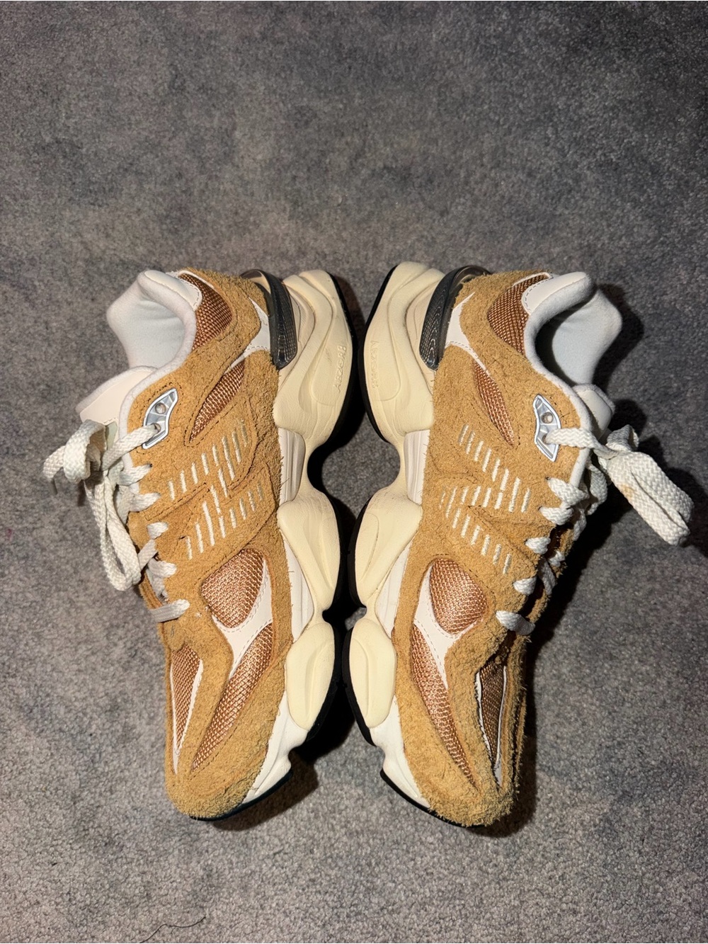 New Balance 9060 Great Plains - Picture 2 of 5